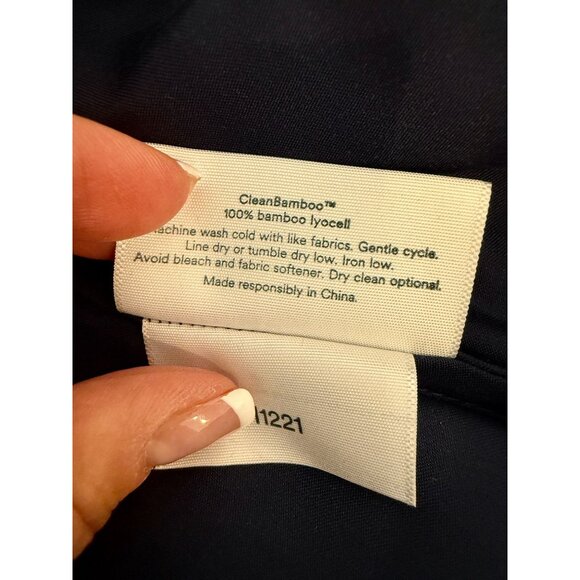 NEW Ettitude Cami in Ocean Blue NWT - Size M - Picture 5 of 7